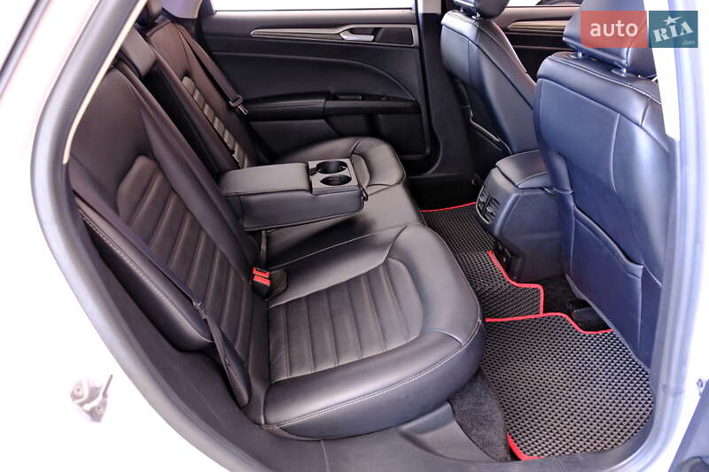 Седан Ford Fusion 2017 в Одессе