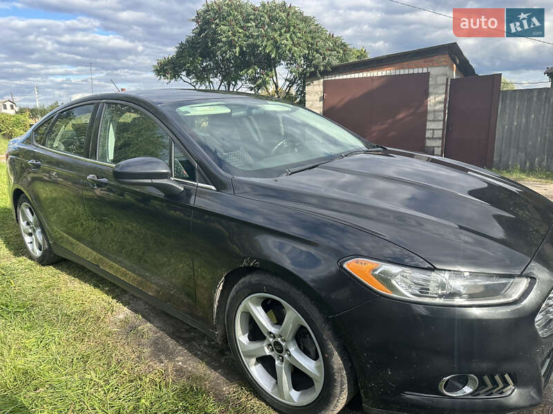 Седан Ford Fusion 2013 в Харкові