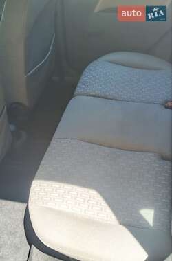Хетчбек Ford Fusion 2004 в 