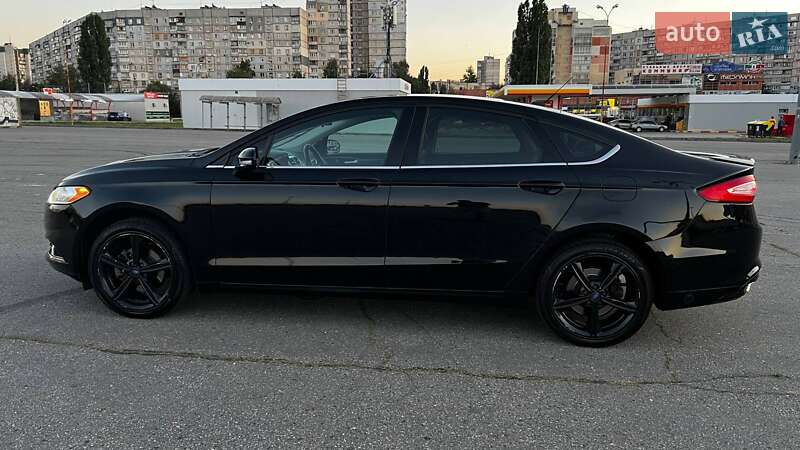 Седан Ford Fusion 2015 в Харькове