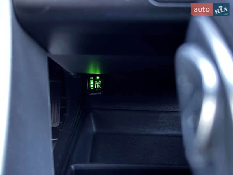 Седан Ford Fusion 2014 в Києві