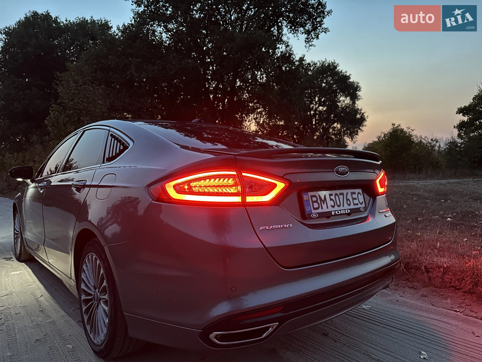 2013 Ford Fusion - мініатюра 2