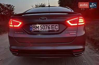 Седан Ford Fusion 2013 в 