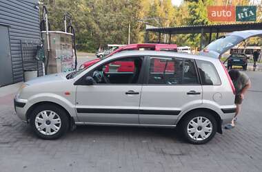 Хэтчбек Ford Fusion 2007 в 