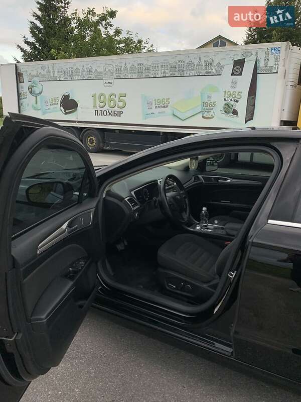 Седан Ford Fusion 2016 в Львові фото 3 Седан Ford Fusion 2016 в Львові