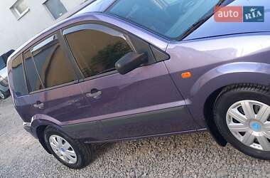 Хэтчбек Ford Fusion 2006 в 