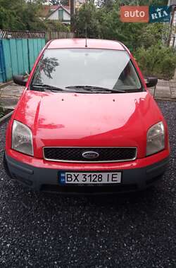 Хэтчбек Ford Fusion 2004 в Изяславе