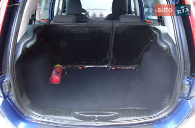 Хэтчбек Ford Fusion 2006 в 