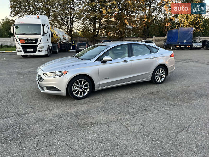 Седан Ford Fusion 2017 в Києві