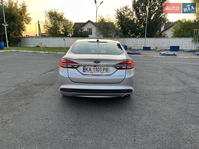 Седан Ford Fusion 2017 в Києві