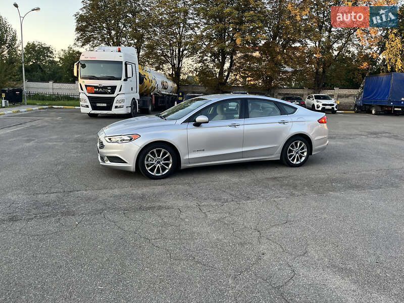 Седан Ford Fusion 2017 в Києві