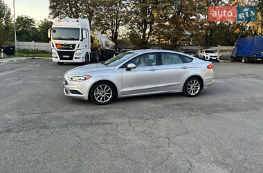 Седан Ford Fusion 2017 в 