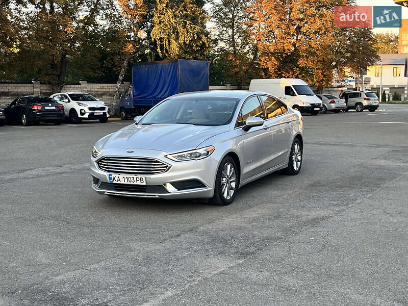 Седан Ford Fusion 2017 в Києві