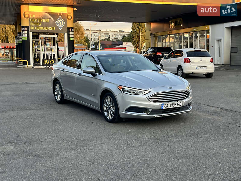 Седан Ford Fusion 2017 в Києві