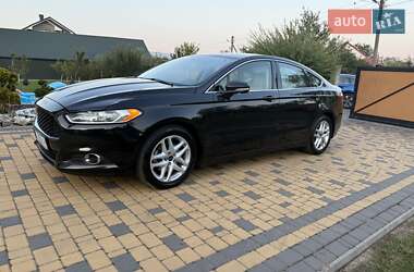 Седан Ford Fusion 2014 в 