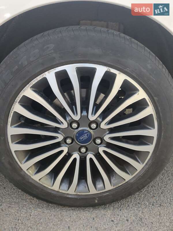 Седан Ford Fusion 2016 в Днепре