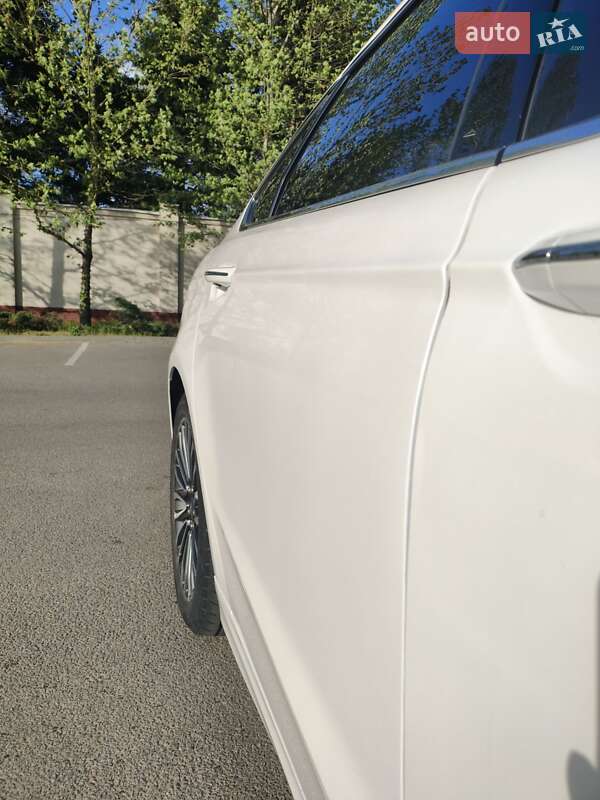 Седан Ford Fusion 2016 в Днепре