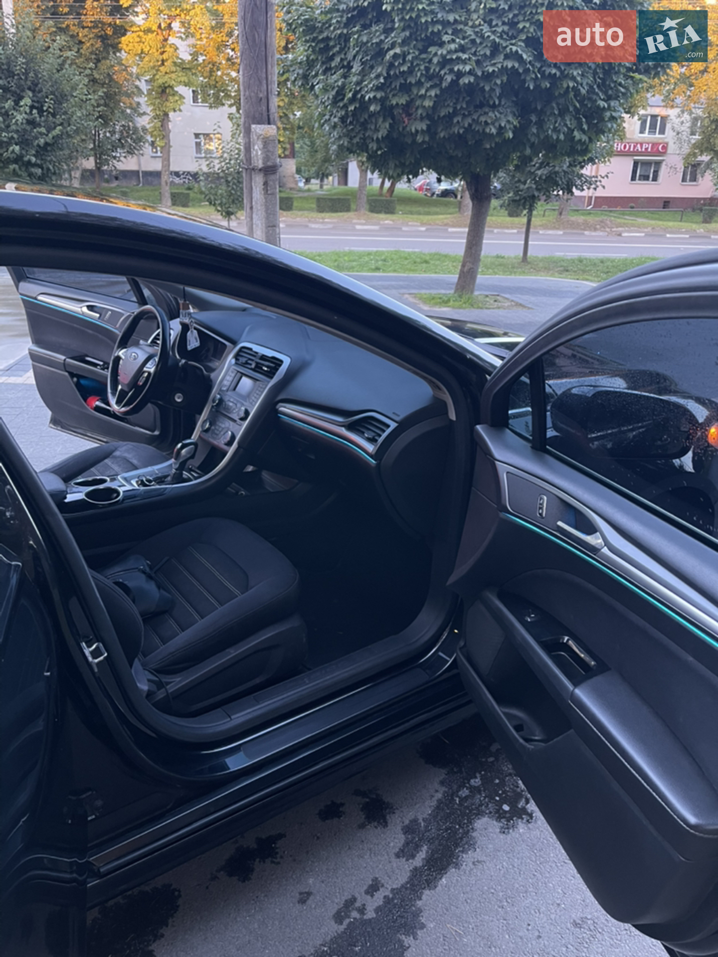 2013 Ford Fusion - мініатюра 18