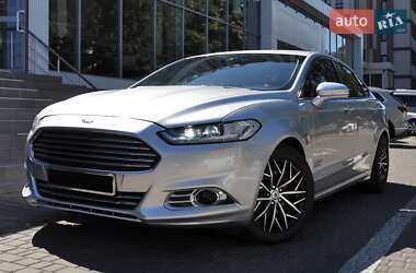 Седан Ford Fusion 2013 в Одесі