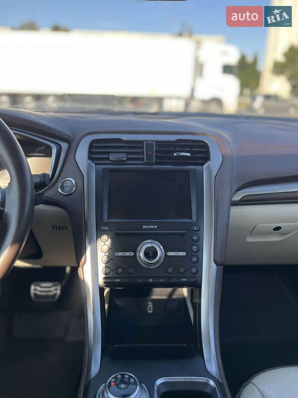 Седан Ford Fusion 2016 в Киеве