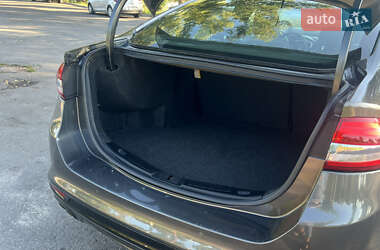 Седан Ford Fusion 2017 в 