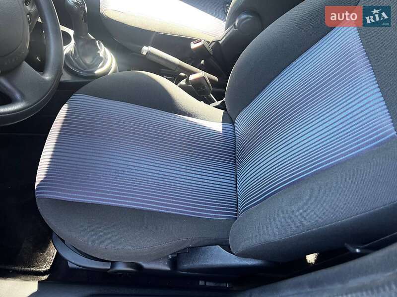 Хэтчбек Ford Fusion 2009 в Кременчуге фото 20 Хэтчбек Ford Fusion 2009 в Кременчуге