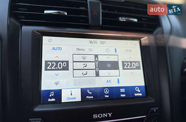 Седан Ford Fusion 2020 в 
