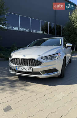Седан Ford Fusion 2017 в 