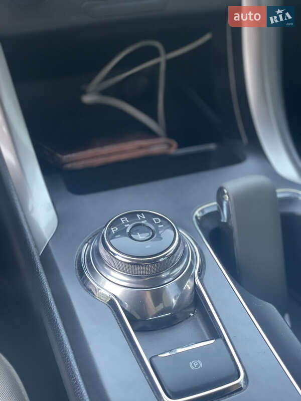 Седан Ford Fusion 2018 в Виннице