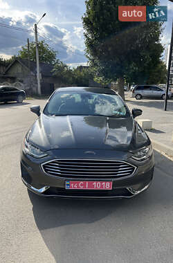 Седан Ford Fusion 2019 в Ивано-Франковске