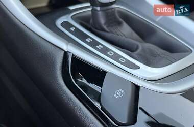 Седан Ford Fusion 2014 в 
