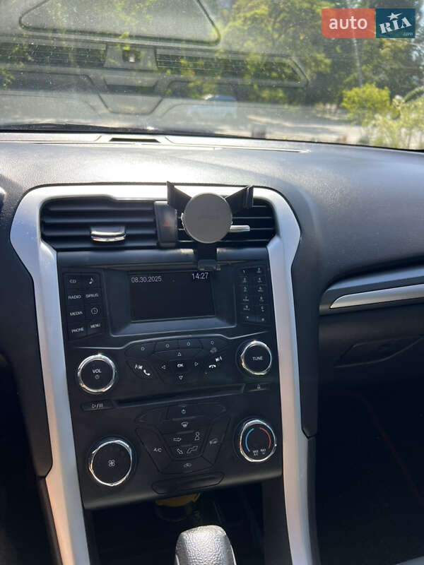 Седан Ford Fusion 2012 в Каменец-Подольском