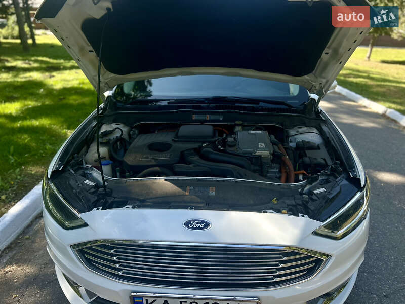 Седан Ford Fusion 2017 в Киеве