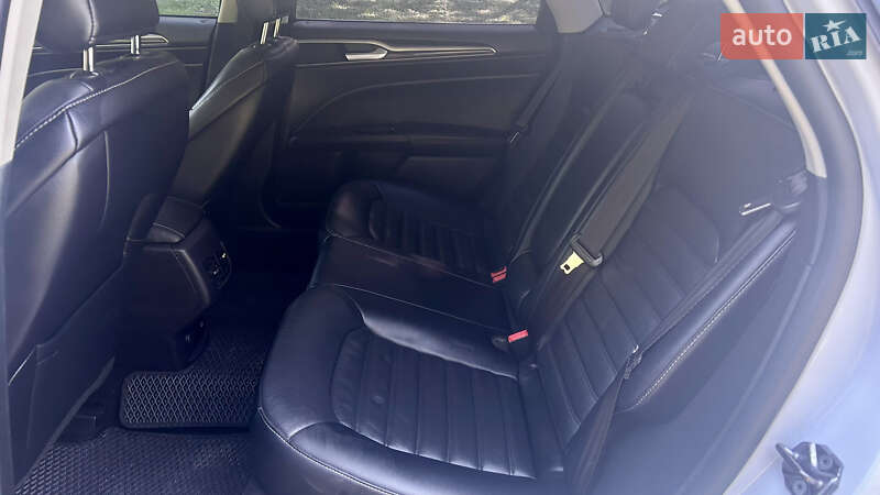 Седан Ford Fusion 2017 в Киеве