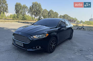 Седан Ford Fusion 2013 в 