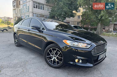 Седан Ford Fusion 2013 в 