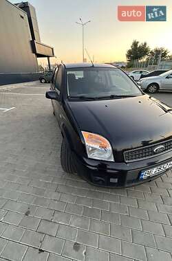 Хэтчбек Ford Fusion 2007 в Первомайске