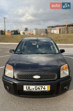 Хэтчбек Ford Fusion 2006 в 
