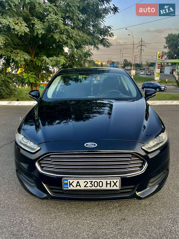 Седан Ford Fusion 2016 в Киеве