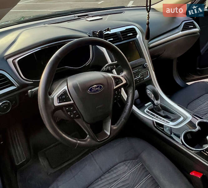 Седан Ford Fusion 2016 в Киеве