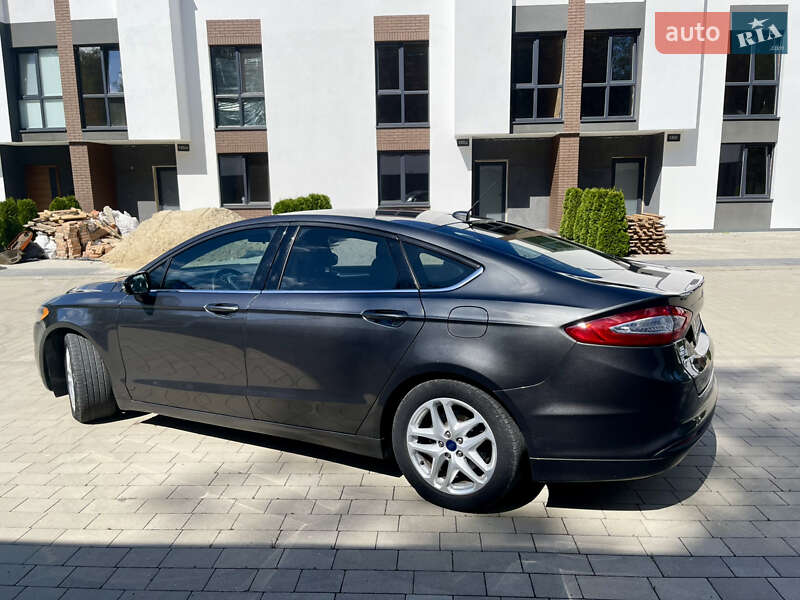 Седан Ford Fusion 2015 в Киеве фото 7 Седан Ford Fusion 2015 в Киеве