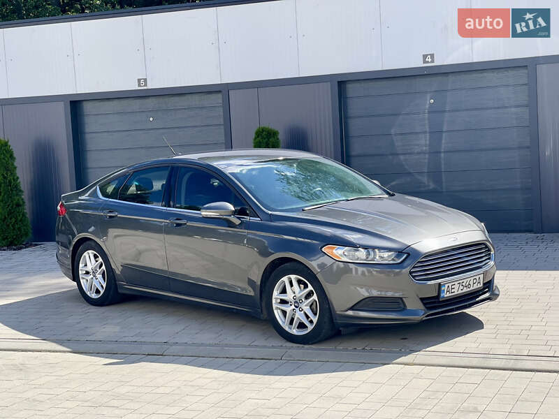 Седан Ford Fusion 2015 в Киеве фото 18 Седан Ford Fusion 2015 в Киеве