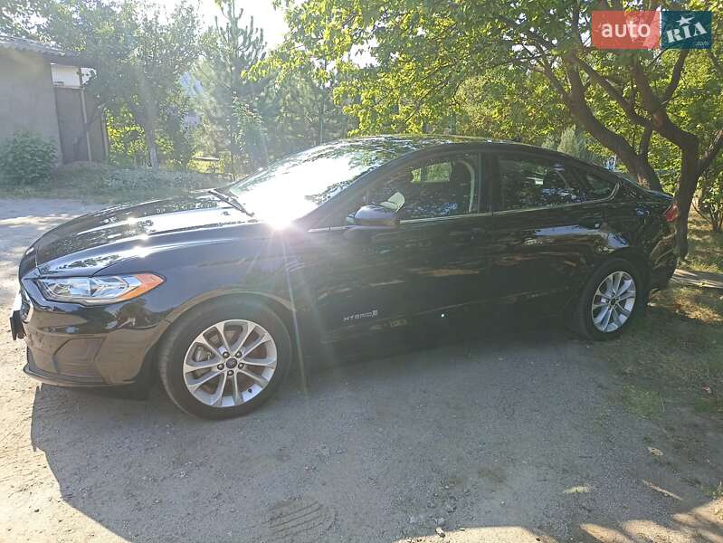 Седан Ford Fusion 2019 в Днепре фото 7 Седан Ford Fusion 2019 в Днепре