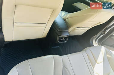 Седан Ford Fusion 2015 в 