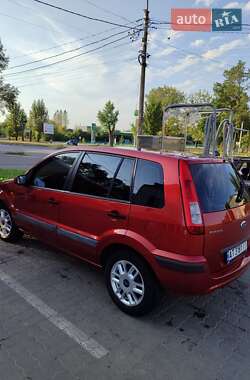 Хэтчбек Ford Fusion 2007 в 