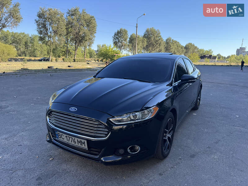 Седан Ford Fusion 2013 в Каменском
