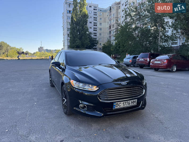 Седан Ford Fusion 2013 в Каменском