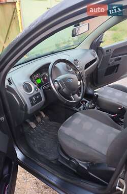 Хэтчбек Ford Fusion 2007 в 