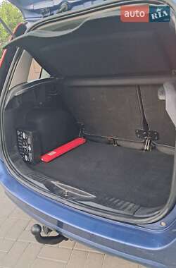 Хетчбек Ford Fusion 2006 в 