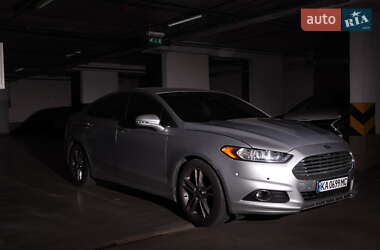 Седан Ford Fusion 2012 в 